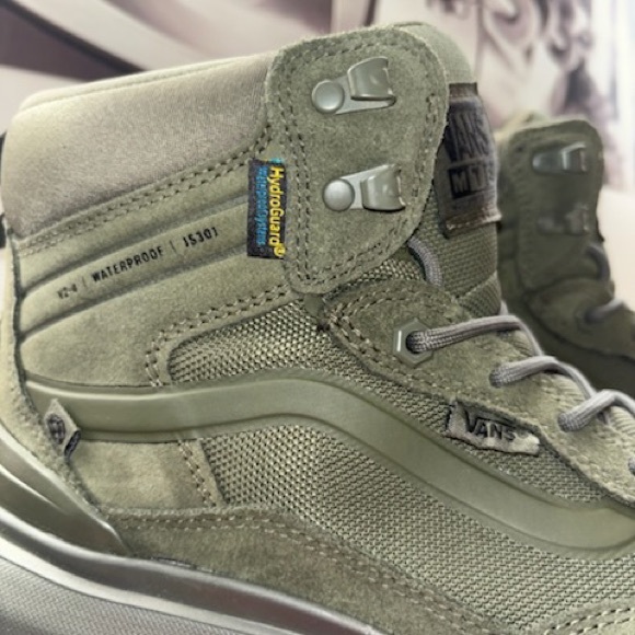 Vans MTE Crestline Waterproof Multiple Sizes main image 14